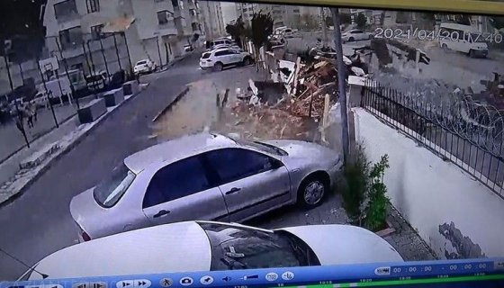 https://www.sabah.com.tr/galeri/yasam/son-dakika-hataydaki-vinc-faciasinda-4-kisi-olmustu-o-anlarin-goruntusu-ortaya-cikti